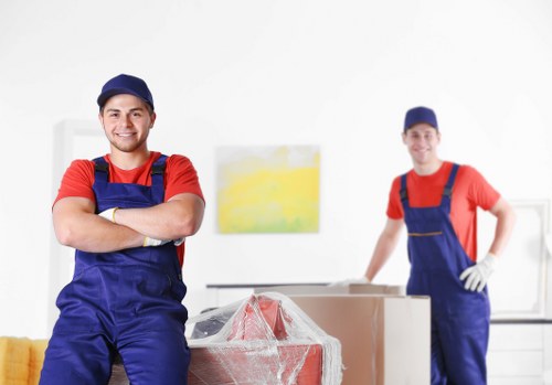 Removal van service for Southfields home and flat moves