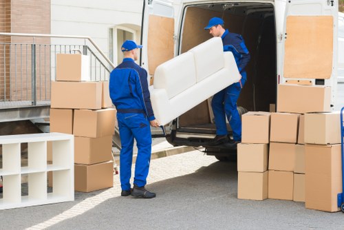 Customer service complaint process illustration for a moving van company