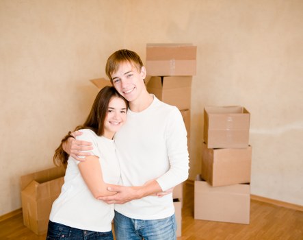 Local removals team supporting a move in Southfields residential street